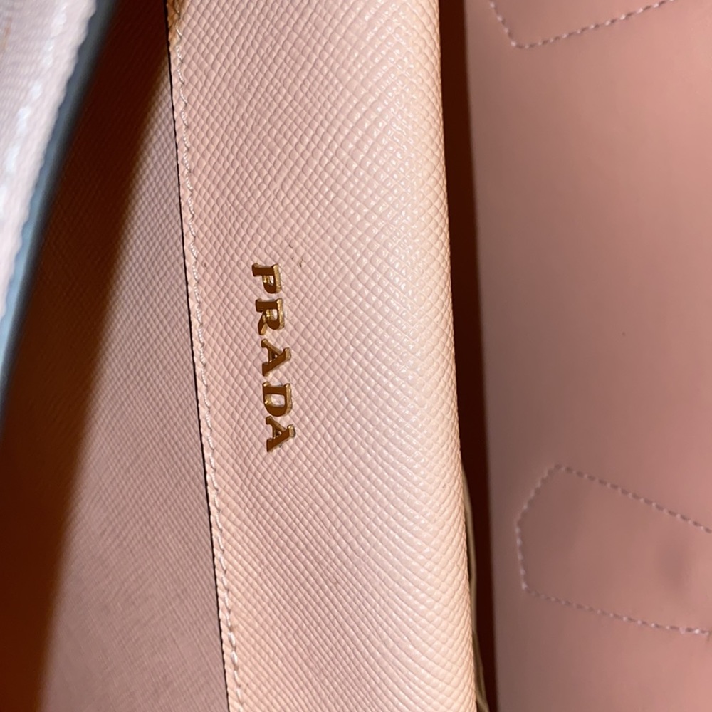 PRADA purse - Picture 3 of 5